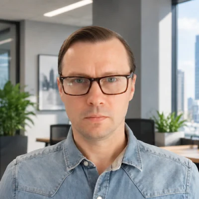 Роман Ліпатов