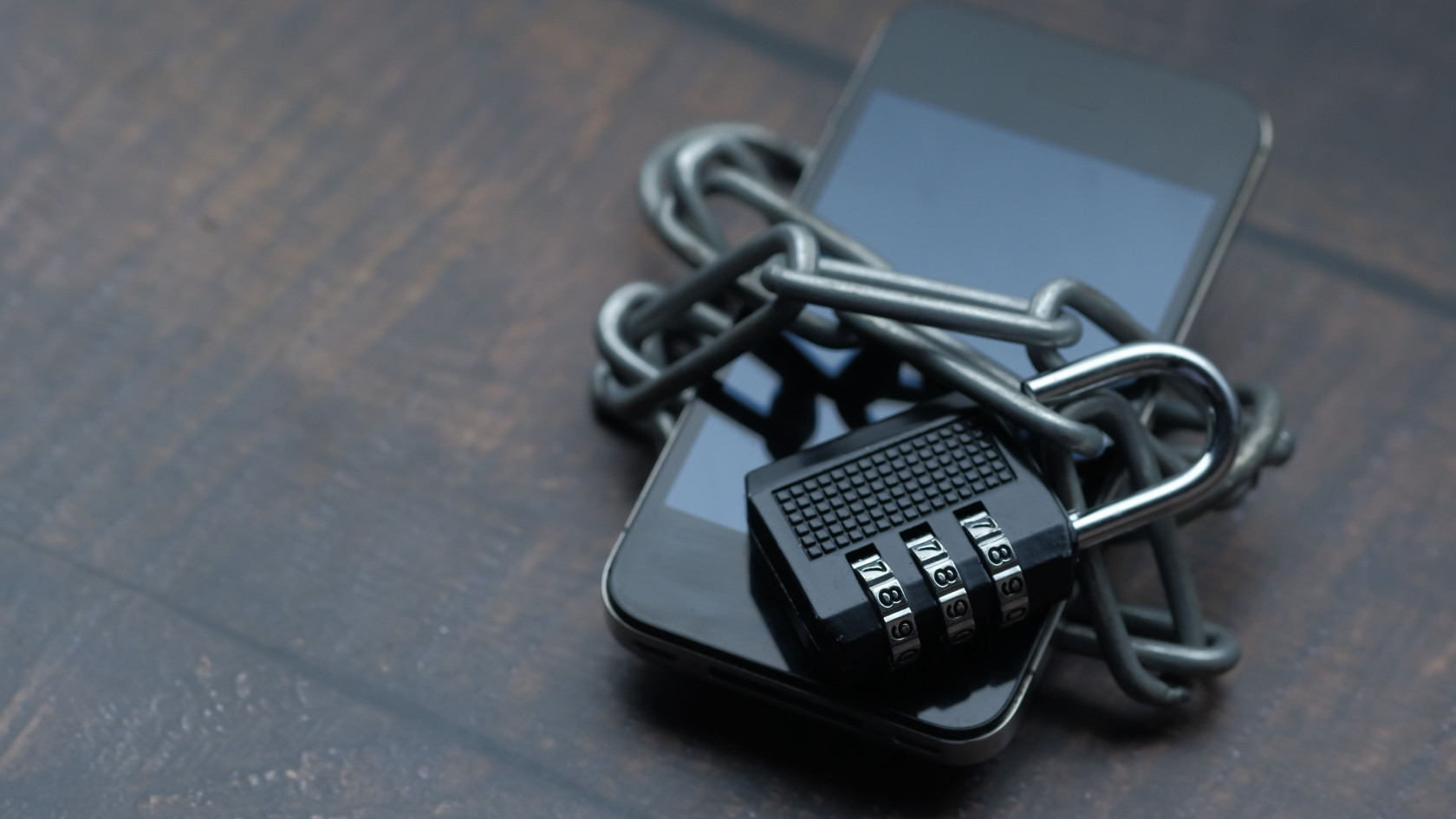 Motorola Signature 27 стане першим не-Pixel телефоном з ... Image 1