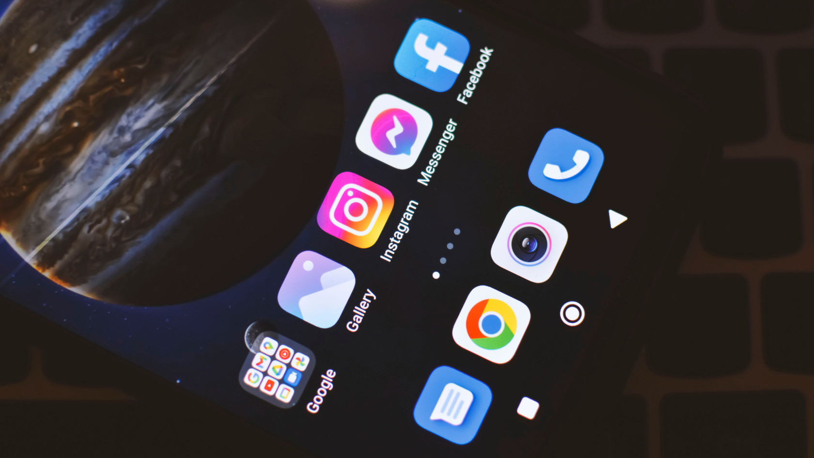 Google Messages отримає «посилений захист» від шахраїв на базі Gemini